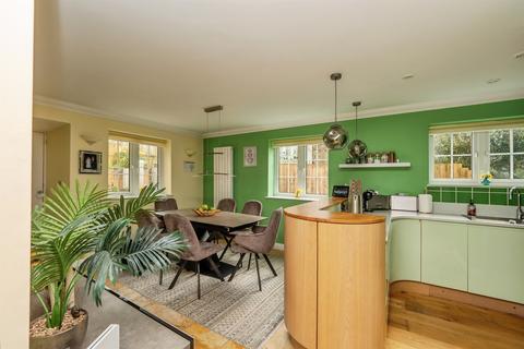 undefined, Weyview Crescent, Weymouth