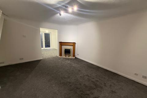 3 bedroom detached house to rent, West Drayton, UB7