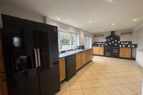 3 bedroom house to rent, Granborough Road, North Marston, BUCKINGHAM