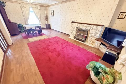 3 bedroom terraced house for sale, Cambrian Place, Pontarddulais