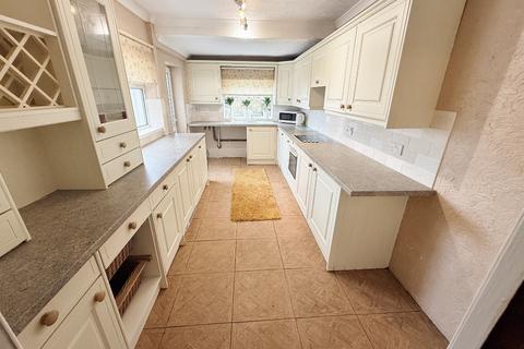3 bedroom terraced house for sale, Cambrian Place, Pontarddulais