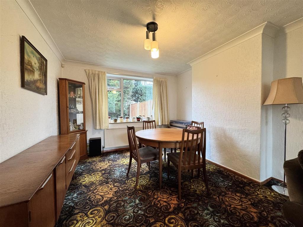 Lounge / dining room