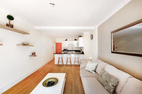 2 bedroom flat to rent, Sunnyside, Childs Hill, NW2
