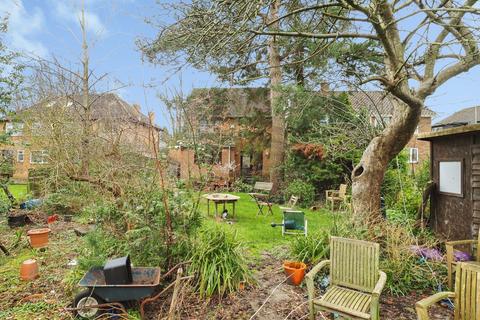 4 bedroom detached house for sale, Russell Drive, Wollaton, Nottingham, NG8