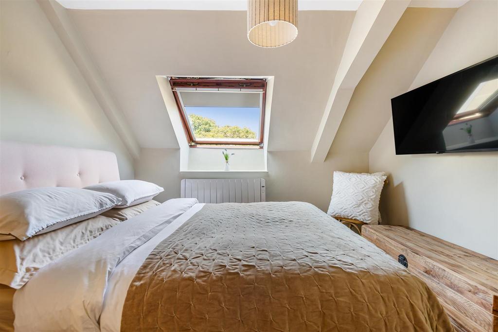 A12 - The Hayloft Halwell Totnes - 250617.jpg