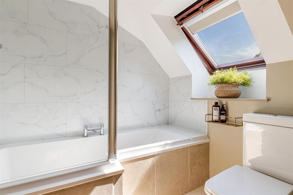 A16 - The Hayloft Halwell Totnes - 250617.jpg