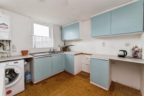 undefined, Badon Close, Exeter