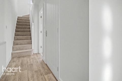 3 bedroom semi-detached house for sale, Wintringham, St Neots