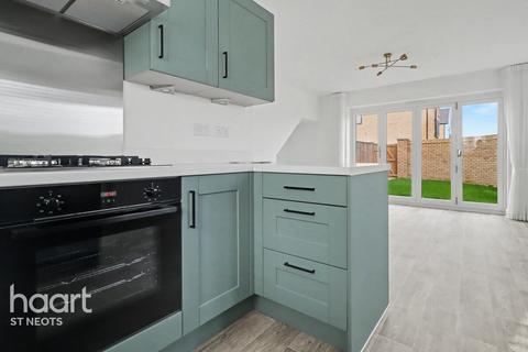 3 bedroom semi-detached house for sale, Wintringham, St Neots