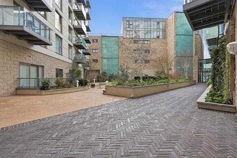 undefined, Axis Apartments, Shoreditch, E1