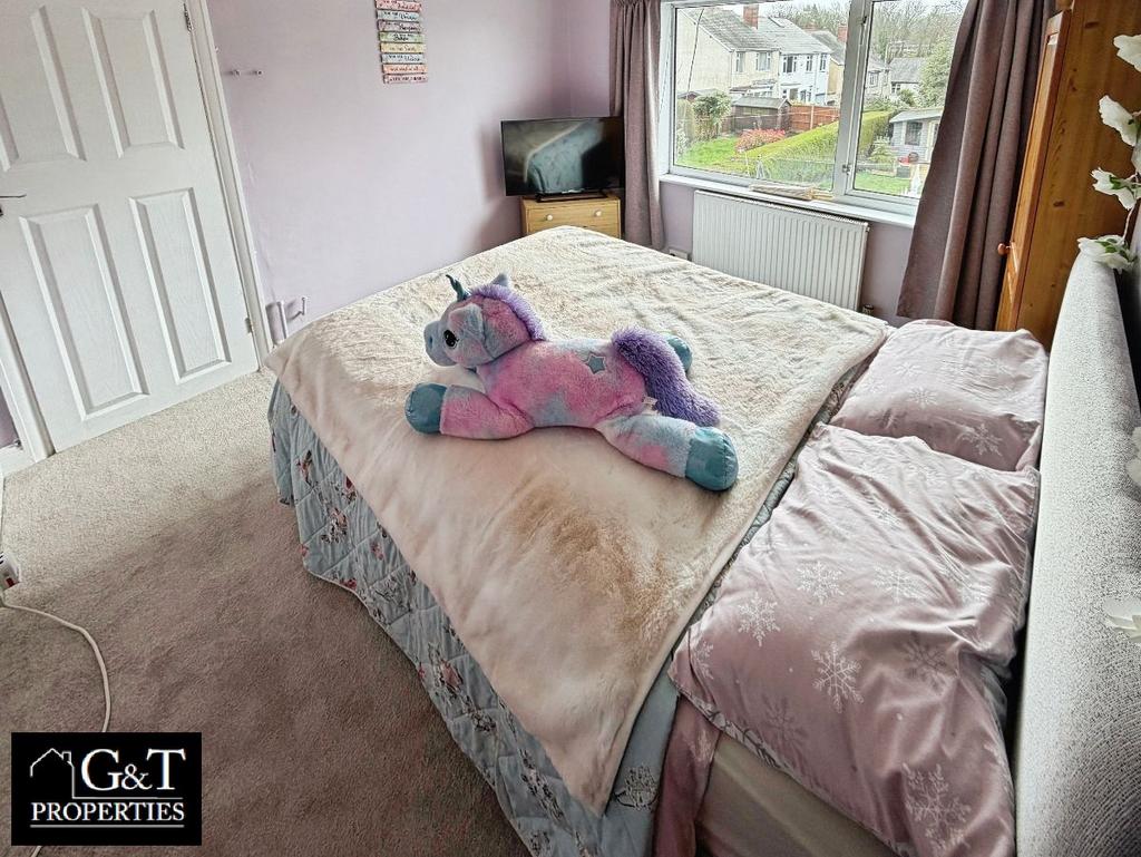 Second bedroom