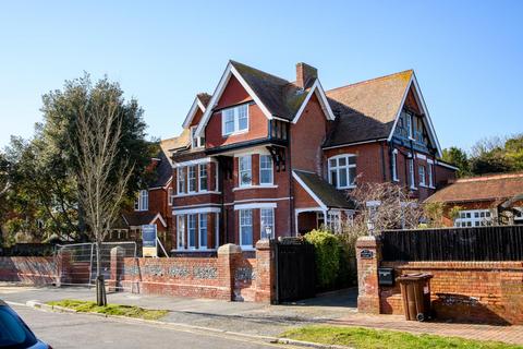 2 bedroom apartment to rent, 10 Denton Road, Eastbourne BN20