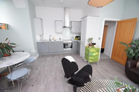 2 bedroom apartment to rent, 10 Denton Road, Eastbourne BN20