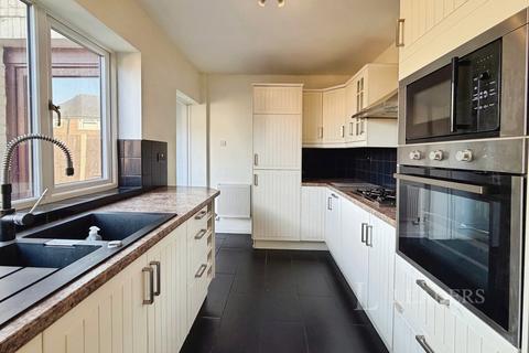 3 bedroom semi-detached house to rent, Sedgley Road, Dudley, West Midlands, DY1