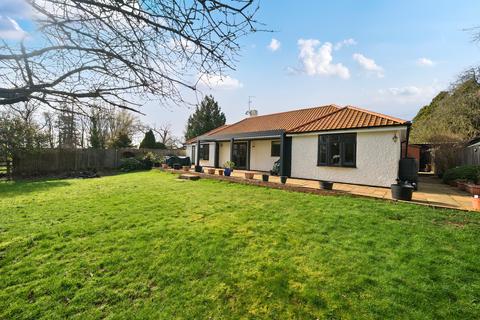 undefined, Appletree Road, Chipping Warden, OX17