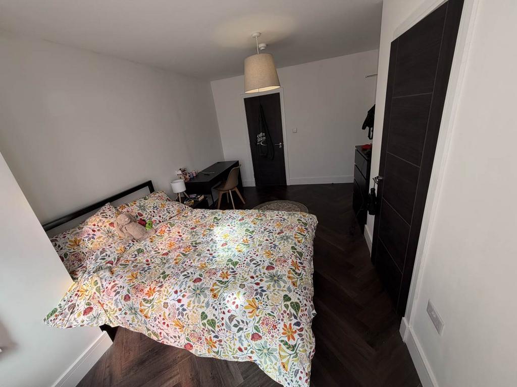 Room 1 (1)