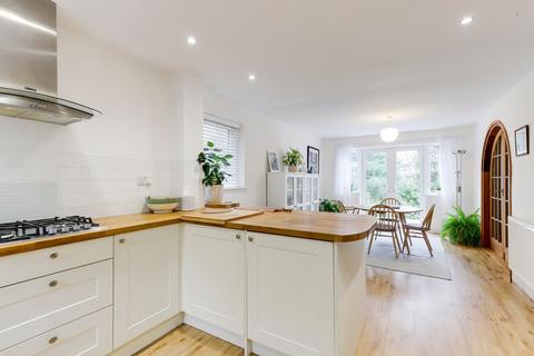 5 bedroom detached house for sale, Dean Avenue, Nottingham NG3