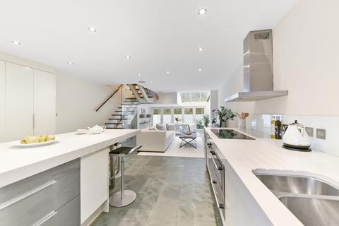4 bedroom house for sale, Abingdon Road, London, W8