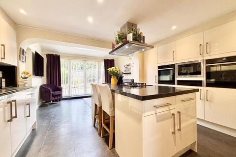 undefined, Arthursdale Drive, Scholes, Leeds
