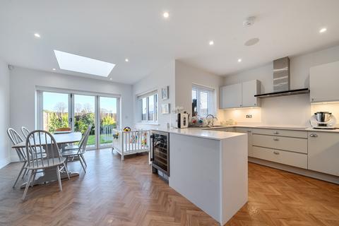 undefined, Orchard Farm Avenue, East Molesey, KT8