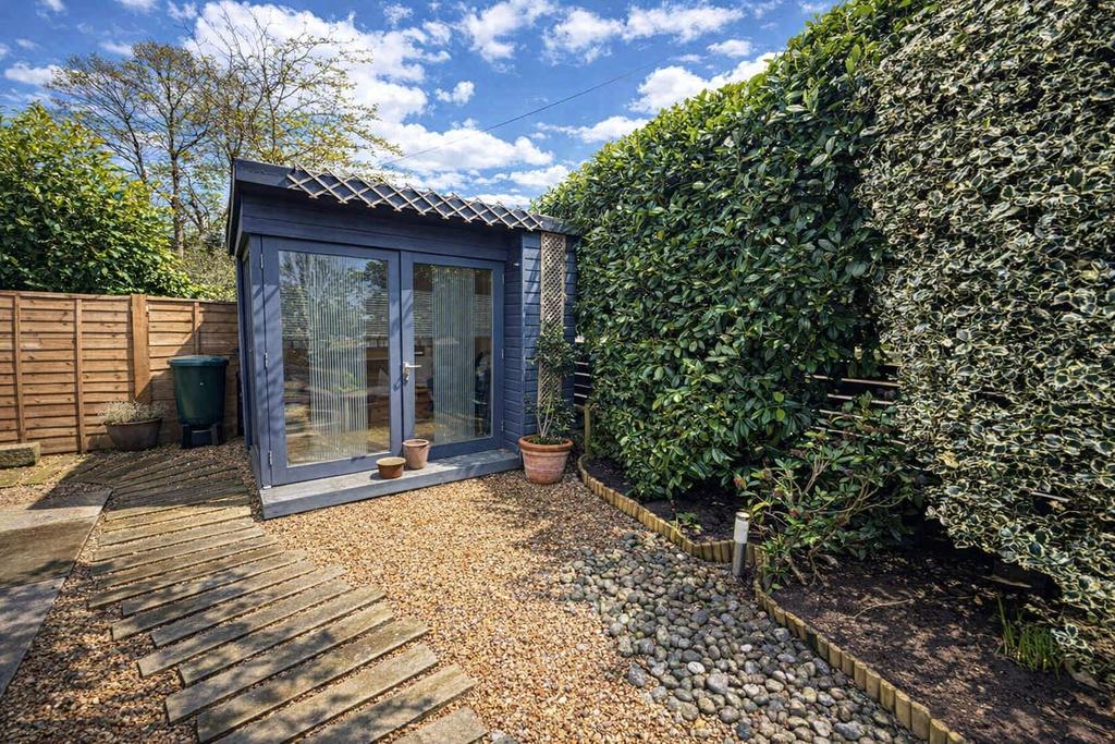 Summerhouse .jpeg