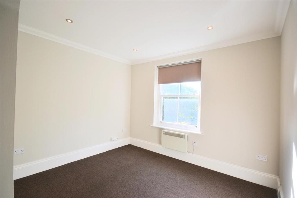 4 Skerne Lodge Bedroom Two.jpg