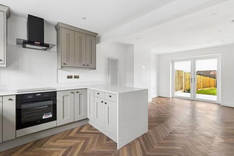 3 bedroom semi-detached house for sale, Chiltern Drive, Mill End, Rickmansworth, WD3