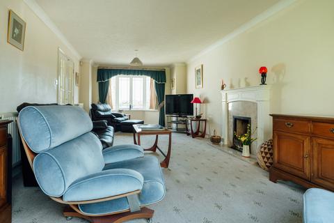 undefined, Pershore WR10