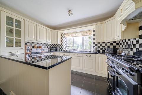 undefined, Banbury Road, Moreton Pinkney, NN11