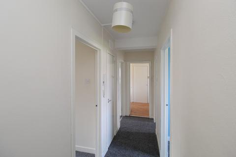 2 bedroom flat to rent, Bowfield Crescent, Glasgow, G52