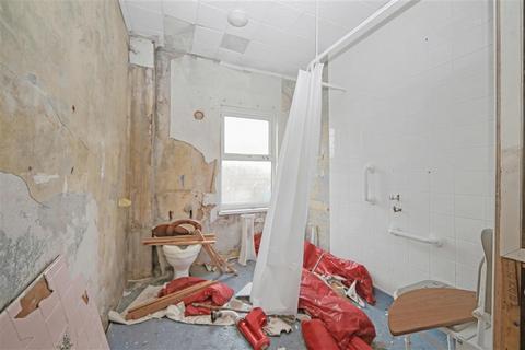 2 bedroom end of terrace house for sale, Victoria Road, Platt Bridge, WIGAN
