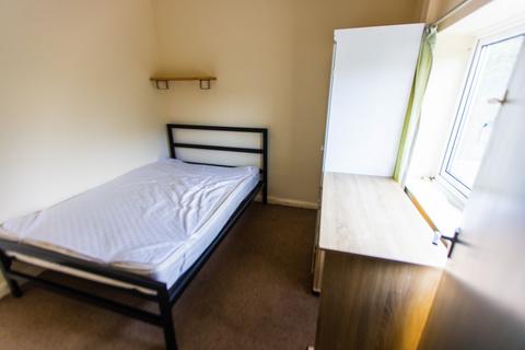 1 bedroom semi-detached house to rent, Southall Avenue, Brighton BN2