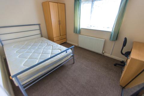 1 bedroom semi-detached house to rent, Southall Avenue, Brighton BN2