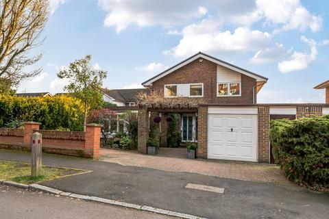4 bedroom detached house for sale, The Coppice, Enfield