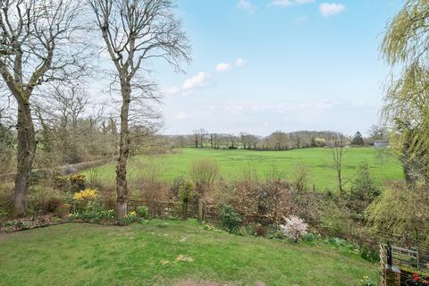 undefined, Vann Lane, Chiddingfold, GU8
