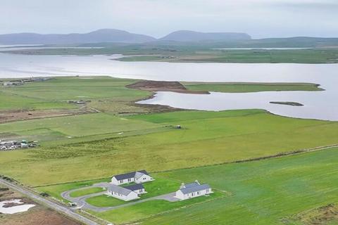 undefined, Harray Loch, Harray KW17