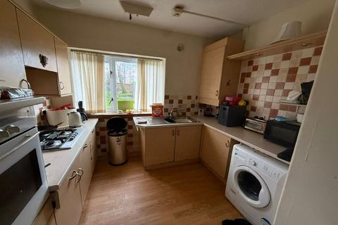 2 bedroom flat for sale, Lochlea Road, Newlands, Southside Glasgow G43