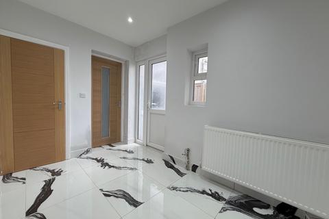 undefined, Moor Street, Burton-on-Trent, DE14