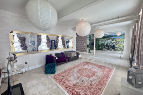 2 bedroom apartment to rent, Radford Road, Nottingham, NG7
