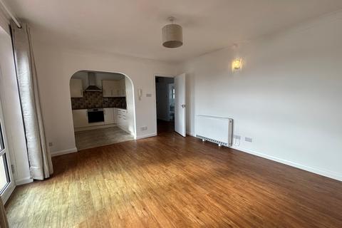 2 bedroom flat to rent, Waterside, Exeter, EX2