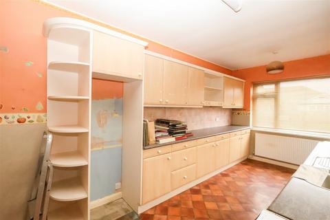 2 bedroom semi-detached bungalow for sale, Southfield Road, Ripon