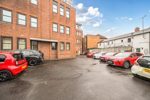 undefined, Pelican Lane,  Newbury,  RG14