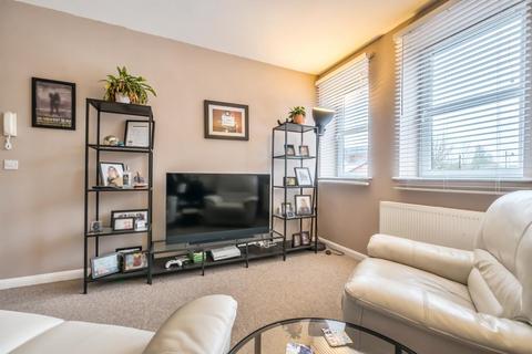 undefined, Pelican Lane,  Newbury,  RG14