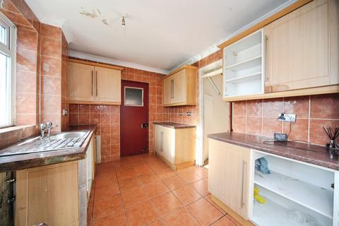 undefined, Dovehouse Hill, Luton