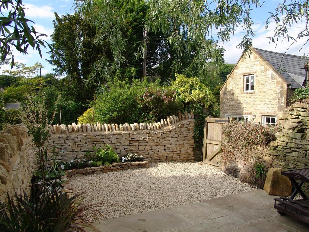 Garden (3).JPG