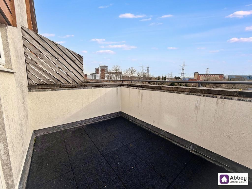 2nd Floor Balcony