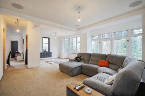 undefined, Highfield Drive, Burton-on-Trent DE15