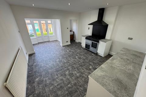 2 bedroom terraced house for sale, Bolton Road, Aspull, WN2