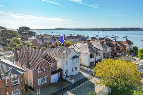 4 bedroom detached house for sale, Argyle Road, Christchurch BH23
