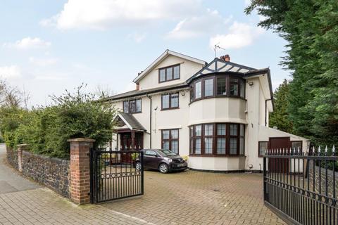 8 bedroom detached house for sale, Holden Road, Woodside Park